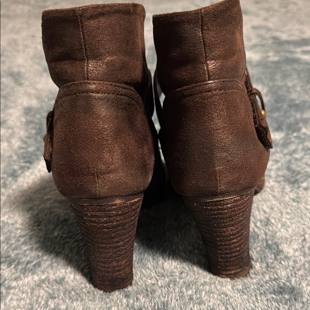 Brown Ankle Boots for Women - Picture 3 of 6